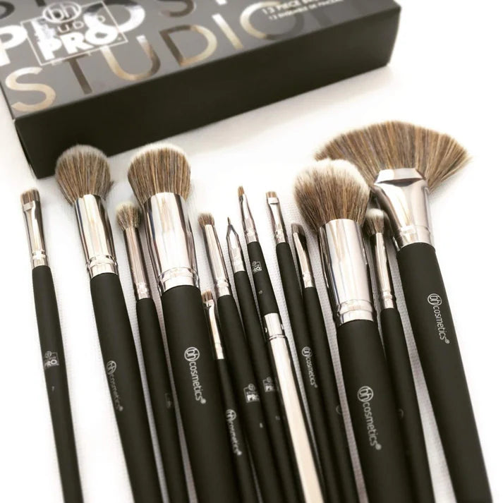 13 Pieces B.H Cosmetics Studio Pro Brush Set