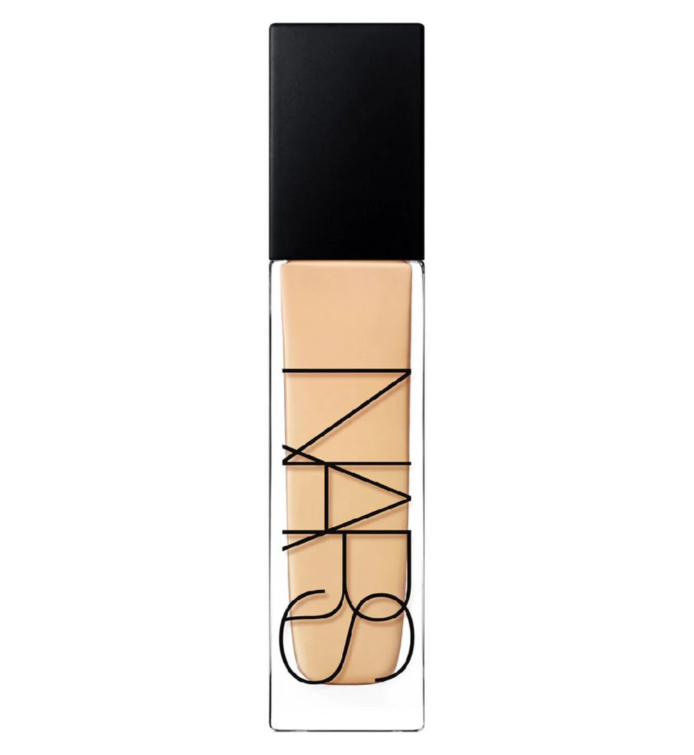 NARS Natural Radiant Longwear Foundation | Full Coverage & Radiant Finish